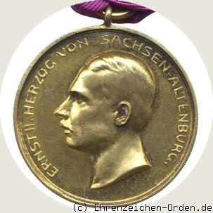Goldene Verdienstmedaille des Sachsen-Ernestinischen Hausordens 1908