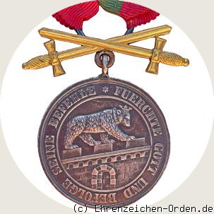 Hausorden Albrecht des Bären Silberne Verdienstmedaille mit Schwertern