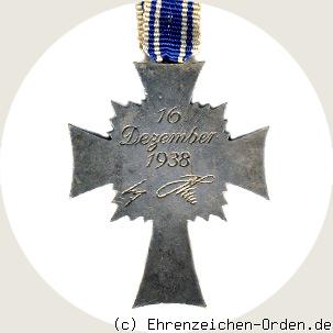 Ehrenkreuz der deutschen Mutter 2.Stufe Silber (2.Form) R&uuml;ckseite