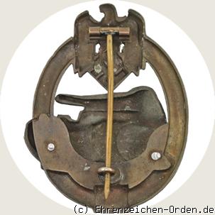 Panzerkampfabzeichen Bronze mit Einsatzzahl 25 R&uuml;ckseite