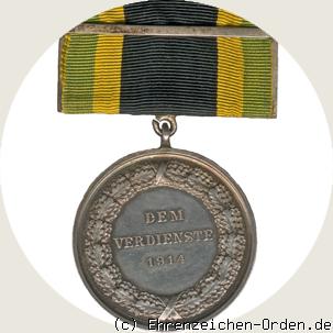 Allgemeines Ehrenzeichen in Silber Dem Verdienste 1914 mit Schwerterspange R&uuml;ckseite